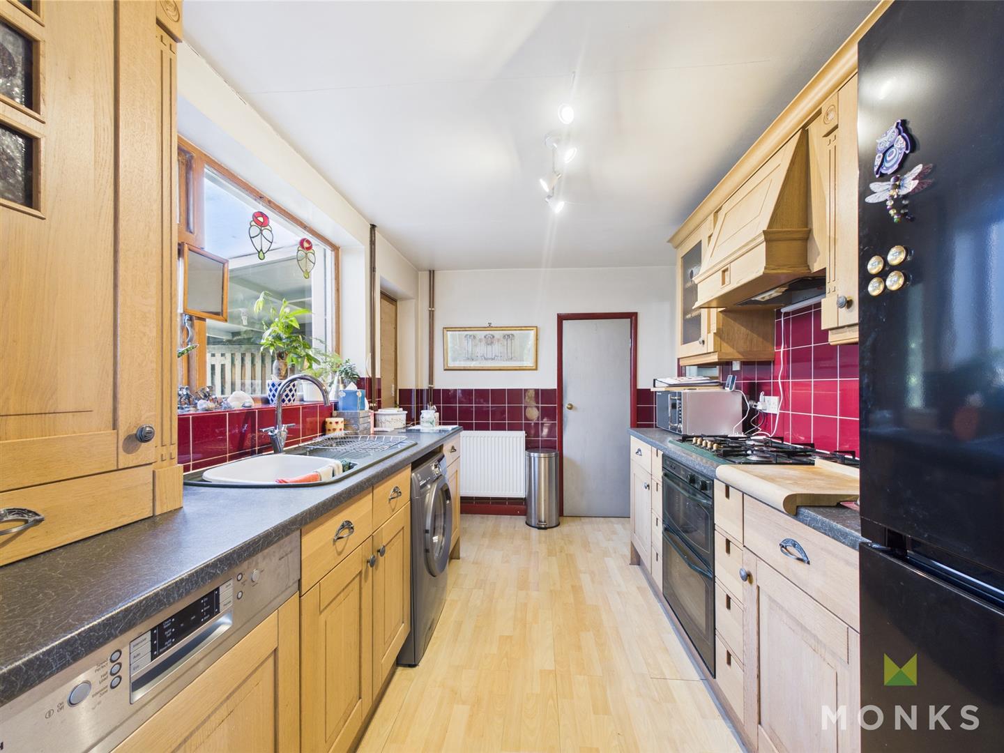 4 Judith Butts Lane, Shrewsbury, SY2 5BG For Sale